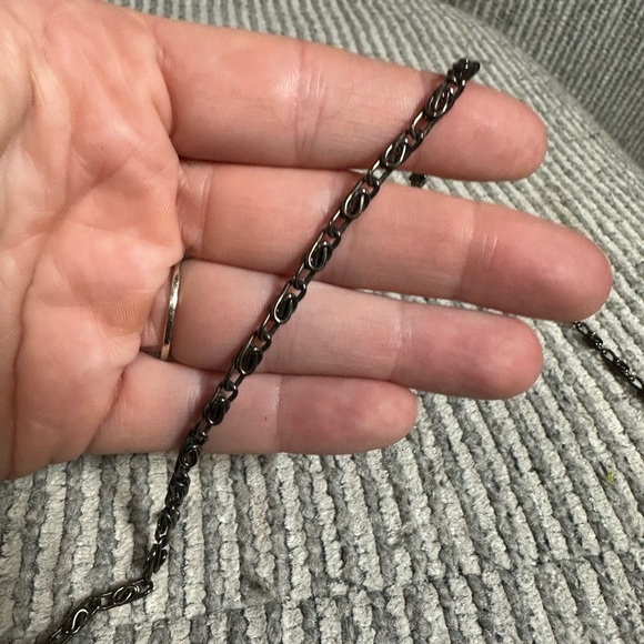 Glossy Black Textured Purse with Velvet Interior ❤️🔥 - Picture 3 of 5